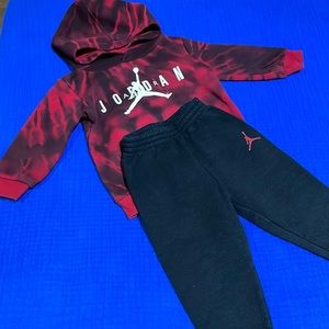 18M Air Jordan Sweatshirt & sweatpants set